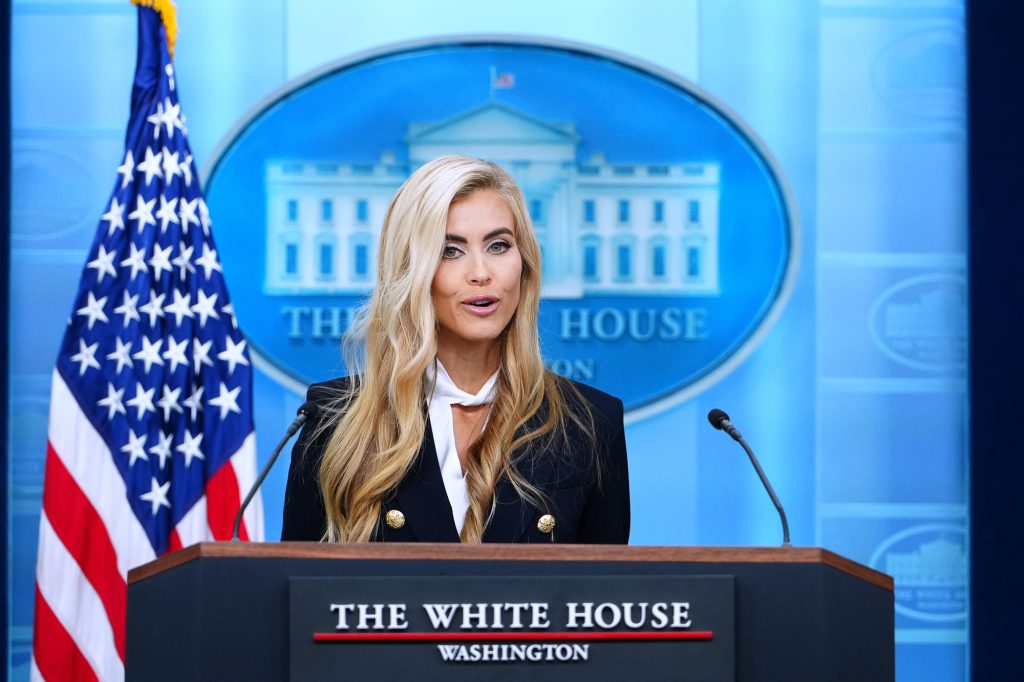 New White House Press Secretary’s Debut Lasts Just 14 Minutes